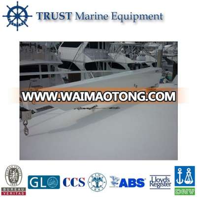 Marine deck telescopic crane machine